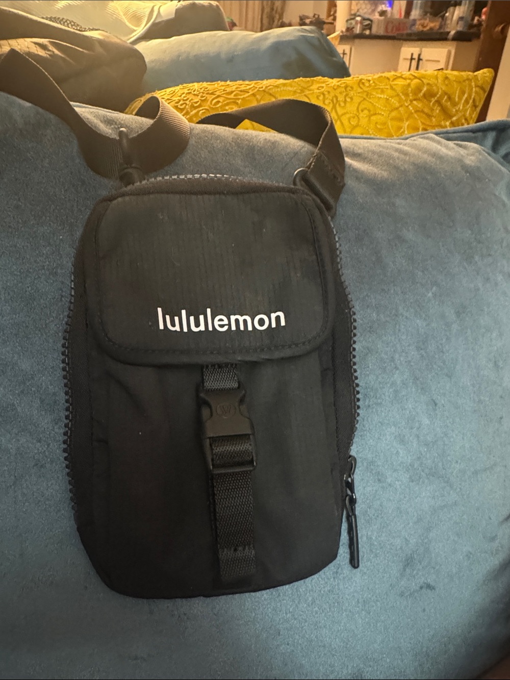 lululemon athletica Black Compact Crossbody Sling